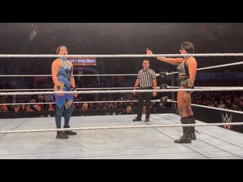 Rhea Ripley vs. Raquel Rodriguez Full Match - WWE Live