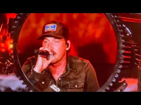 Morgan Wallen sings “Everything I Love” during Stagecoach 2024!!