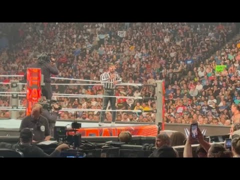 Seth Rollins insults CM Punk and Drew McIntyre live crowd pop!