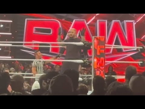 Solo Sikoa Attacks Seth Rollins – WWE Raw 11/11/24